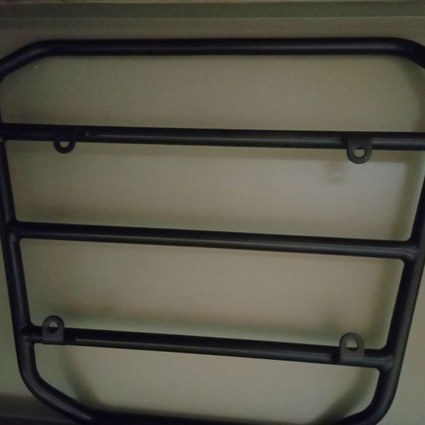Front luggage rack for motorcycle sidecar